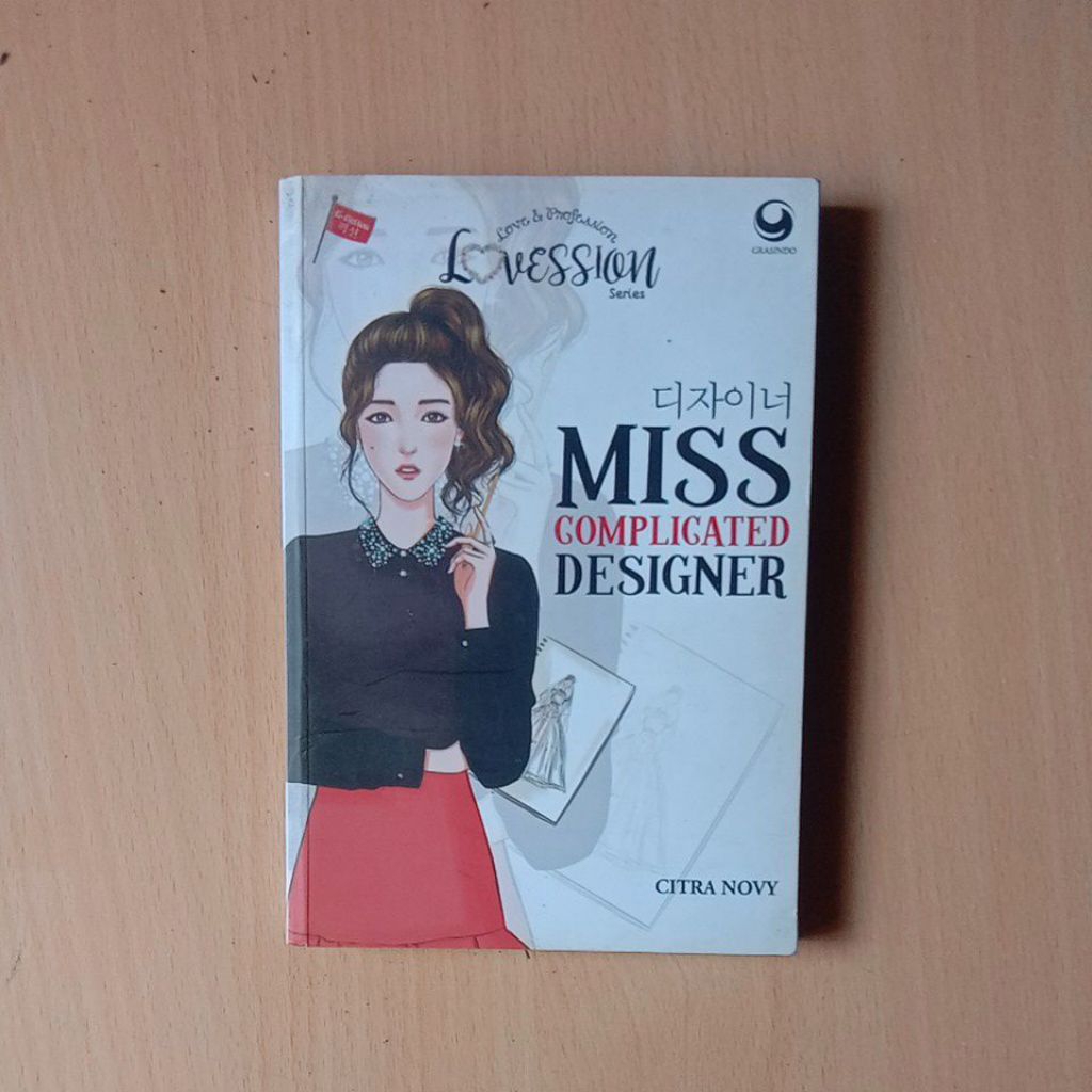 Novel Love&Proffesion (Lovession Series) - Miss Complicated Designer