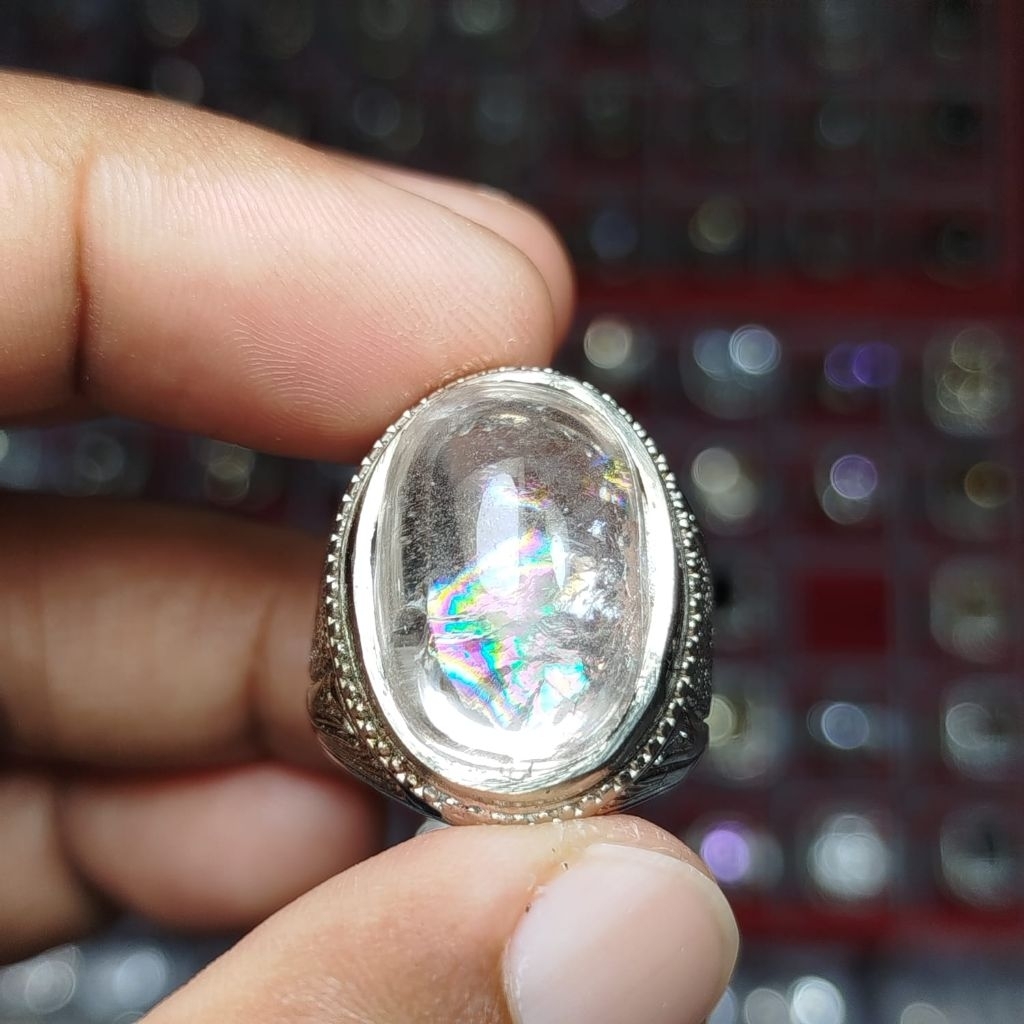 cincin batu kecubung pelangi Kalimantan