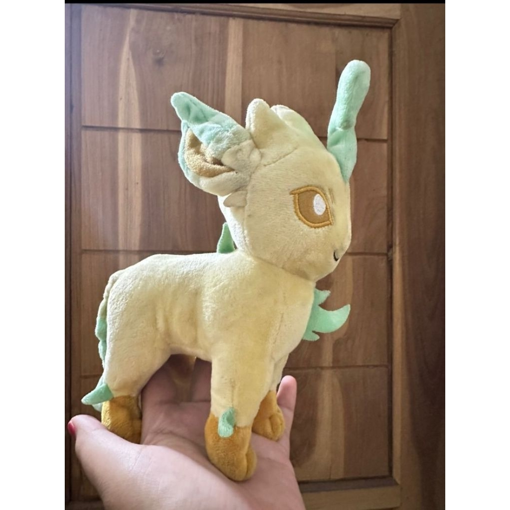 Boneka Plush Pokemon Leafeon Ori Pokcen