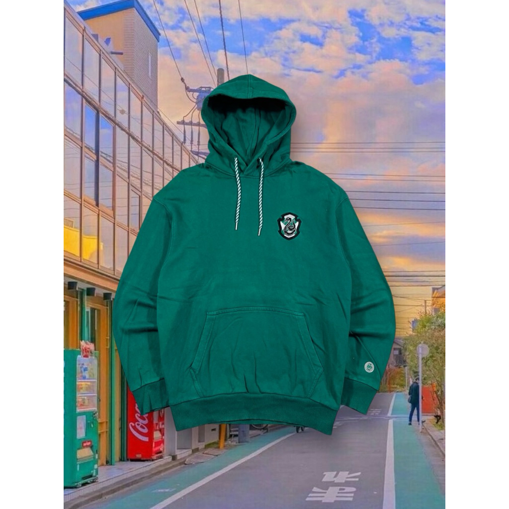 Hoodie Graphic Tee x Harry Potter Slytherin Green