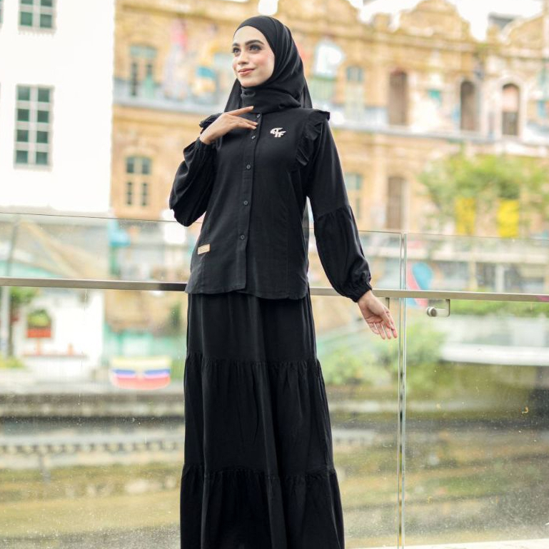 (READY) Fiona one set skirt by Fee Fashion // Stelan Kemeja Blouse Rok Wanita