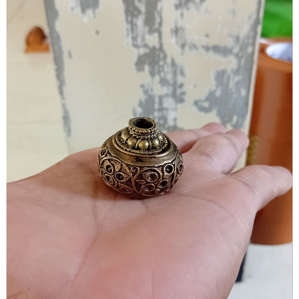 Selut + Mendak  Kuningan Sangupan Hitam