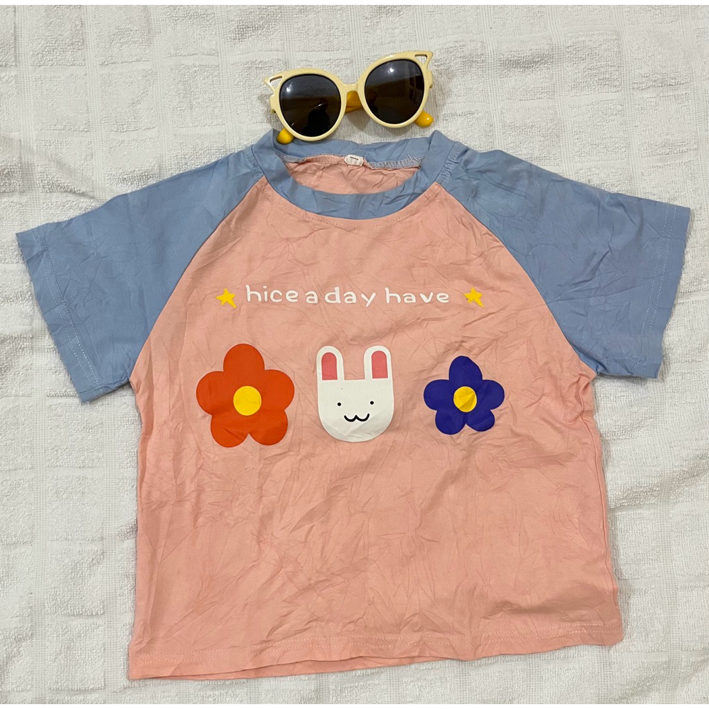 Baju atasan kaos blus anak perempuan size 6-7 tahun preloved