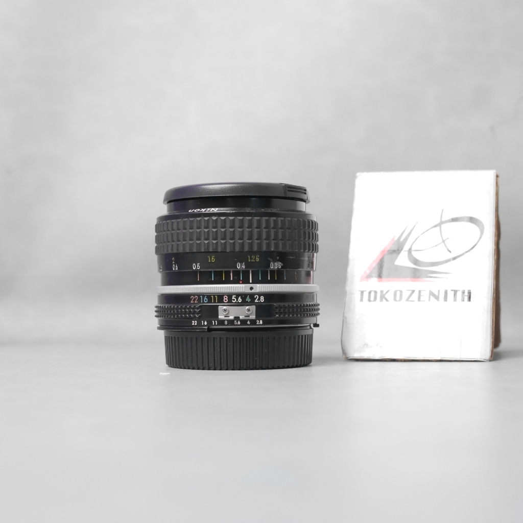 Nikon 28mm f2.8 Ai - Lensa Fix Nikon Bokeh - R02166