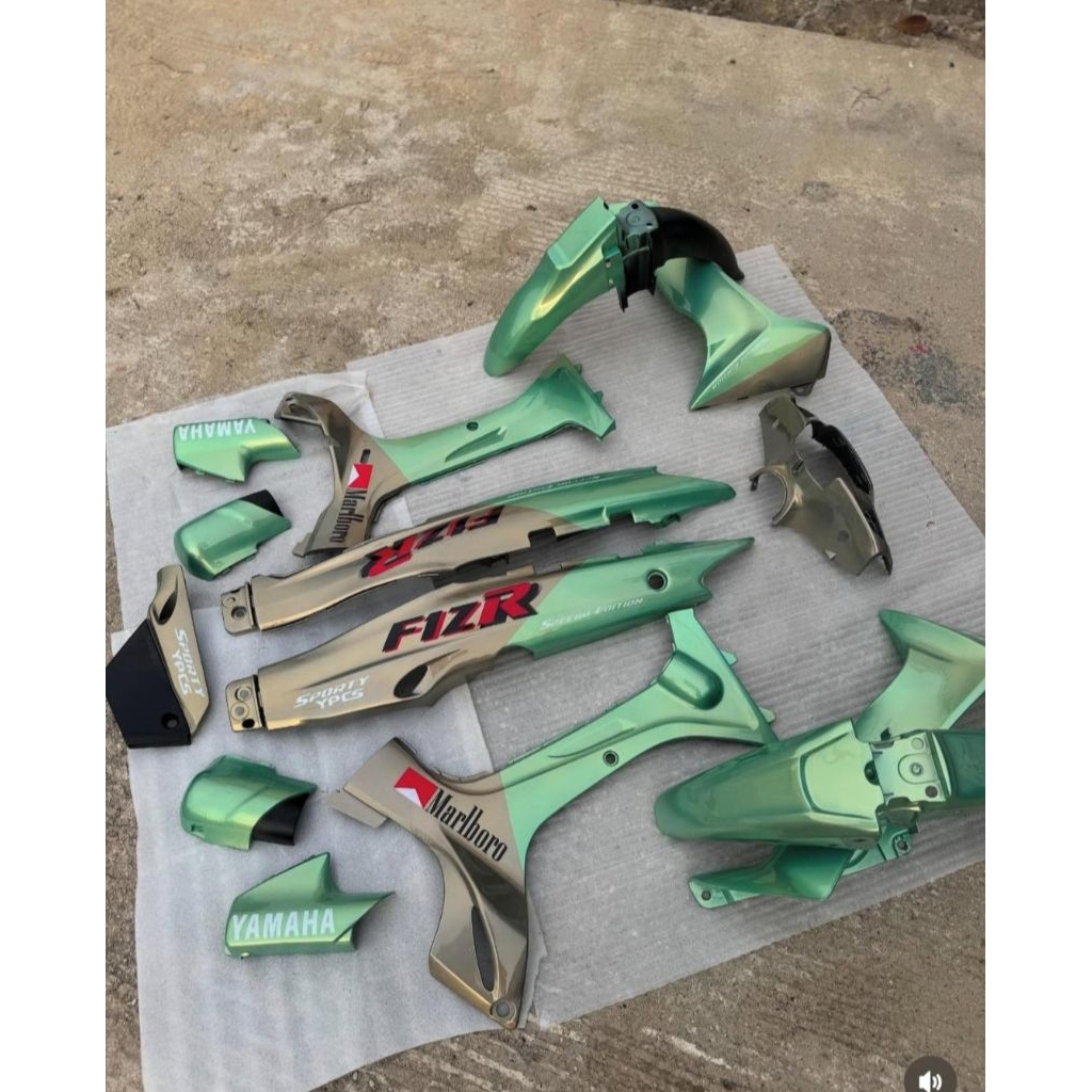 cat pu marlboro gold green satu paket