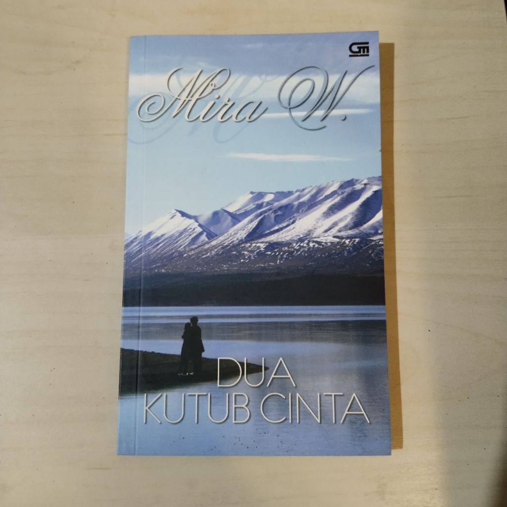 Novel Mira W