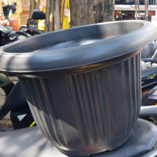 Pot Bunga Tanaman Plastik 40 Hitam Kuping Bahan Tebal Pot Bunga Tanaman Plastik Hitam 40 cm