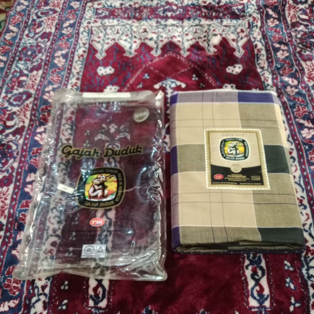 Sarung jadul gajah duduk (baru)