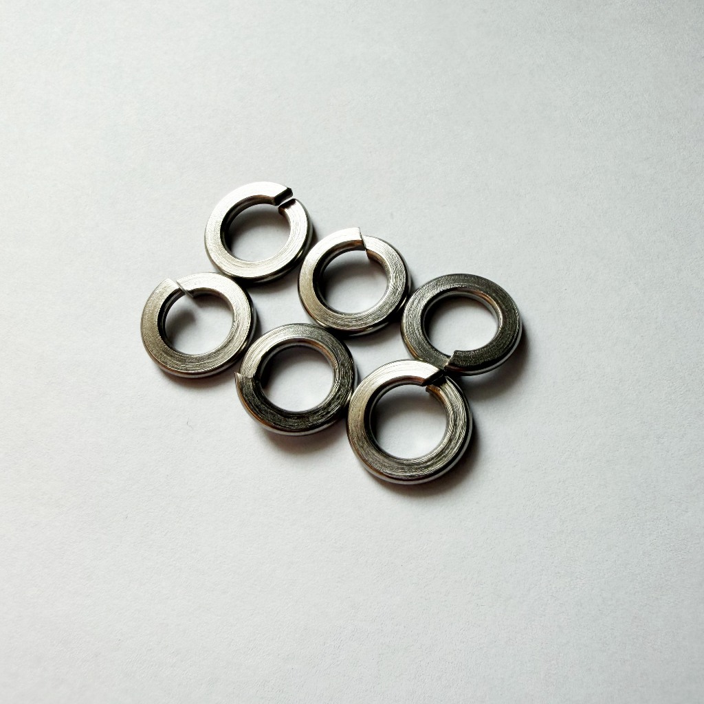 Ring Per M8 Stainless 304 ( Spring Washer)