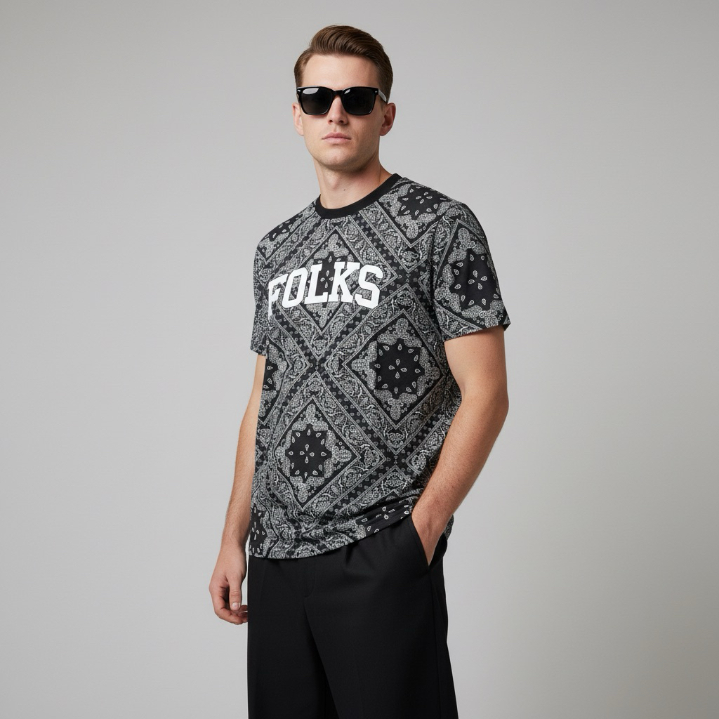 COLLAGE T-SHIRT BANDANA PAISLEY
