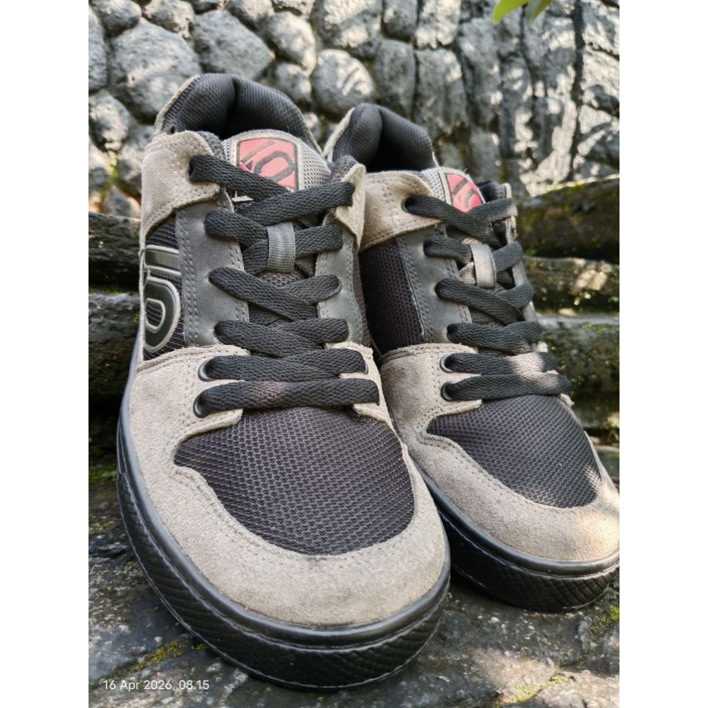 Sepatu Sepeda Five Ten Freerider