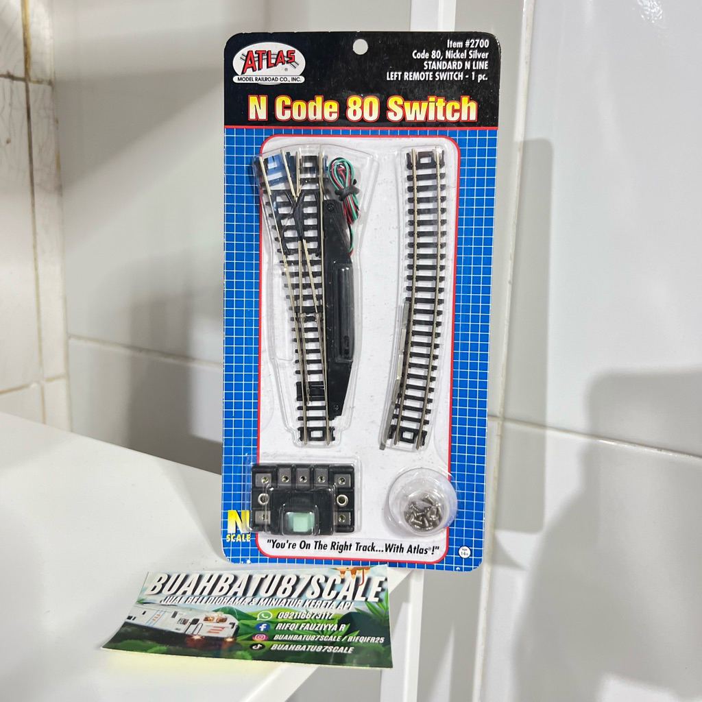 Miniatur Rel Cabang / Wesel Kiri Kereta Api Skala N Atlas Code 80, Item #2700