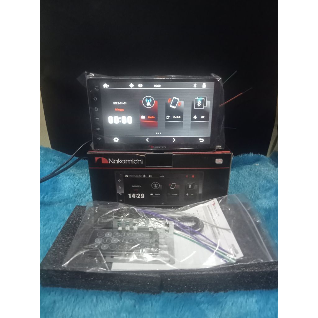 Head unit NAKAMICHI NA310,MP5 7inch