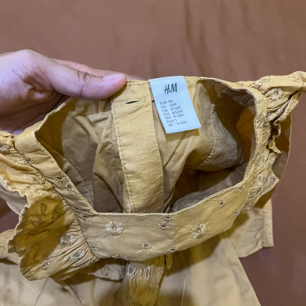baju anak cewe h&m warna kuning mustrad