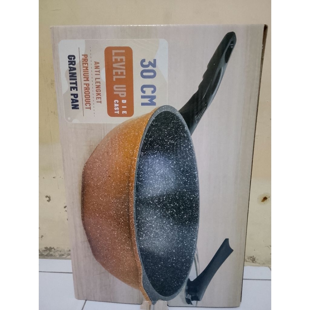 Granit Pan Level Up