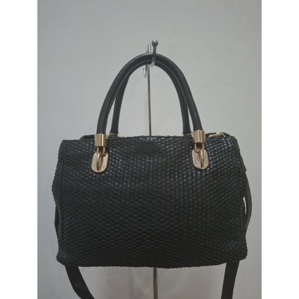 Colehaan Sling anyam kulit asli 2 tali, warna hitam
