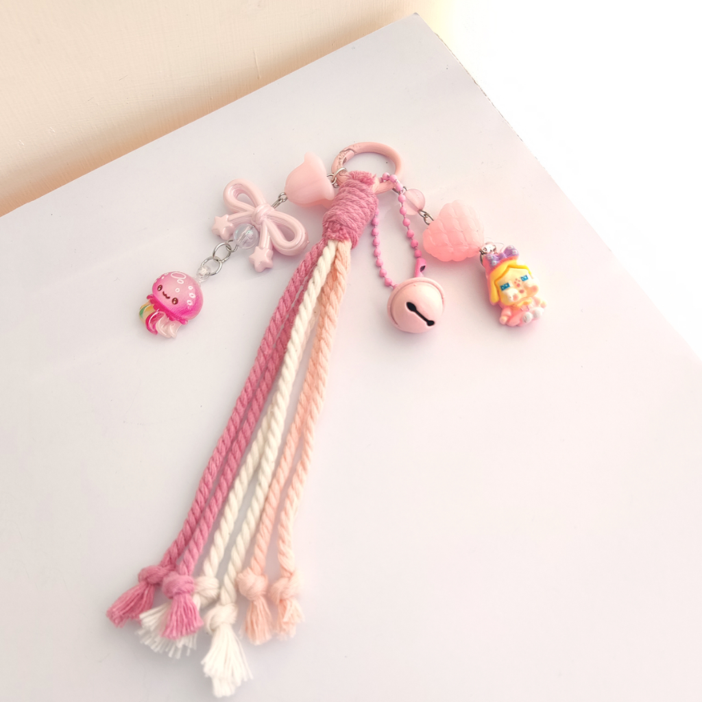 Bag Charm Macrame Clay Karakter Lucu Gantungan Tas Anak & Wanita Simple Elegan