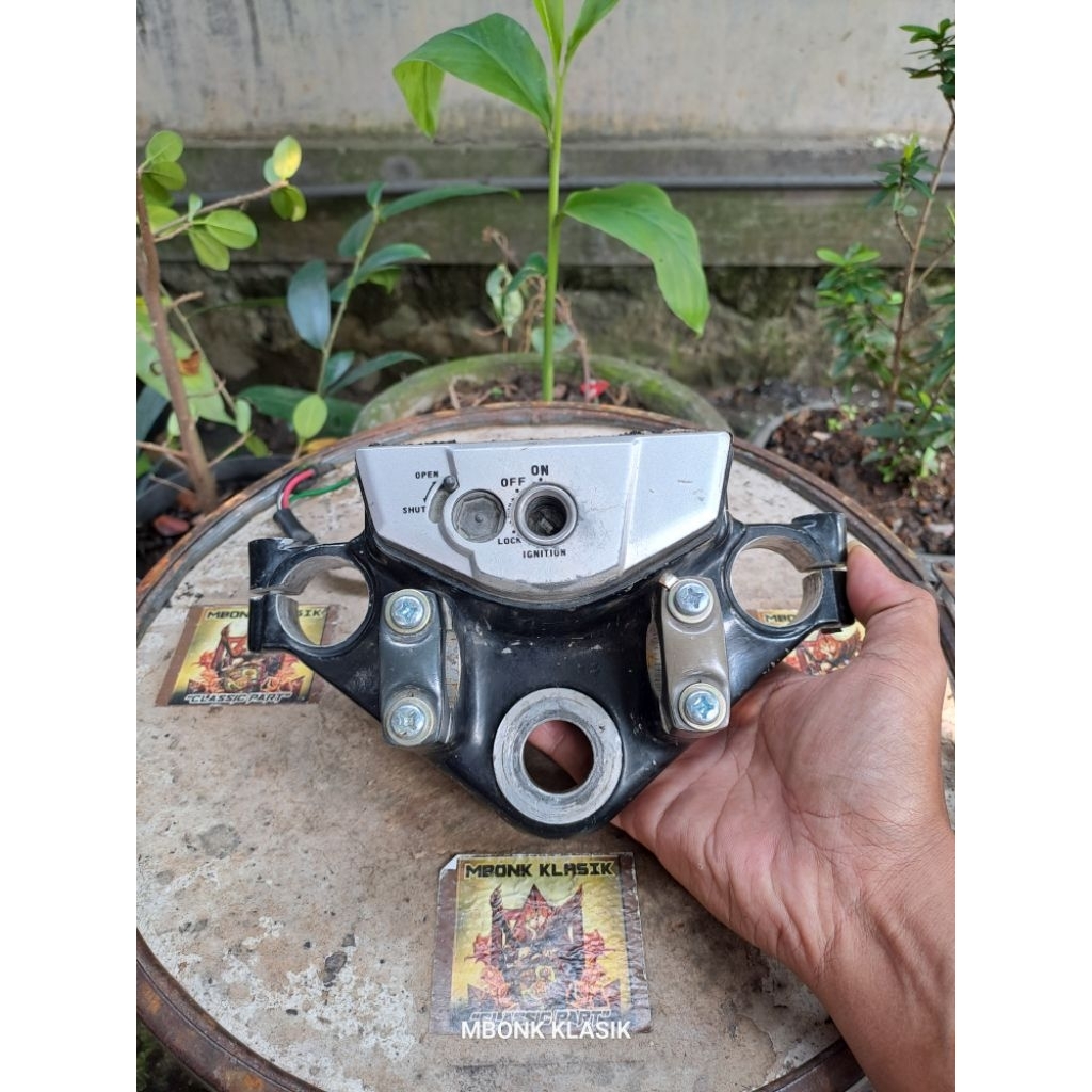 segitiga atas tiger revo megapro primus ORIGINAL segitiga atas mega pro primus tiger revo tirev
