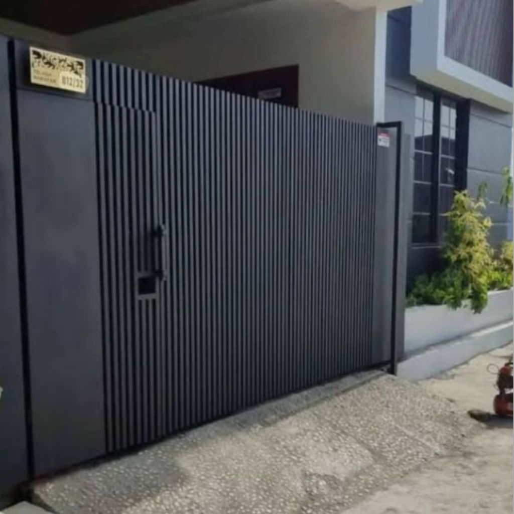 pagar pintu besi holo galvanis minimalis