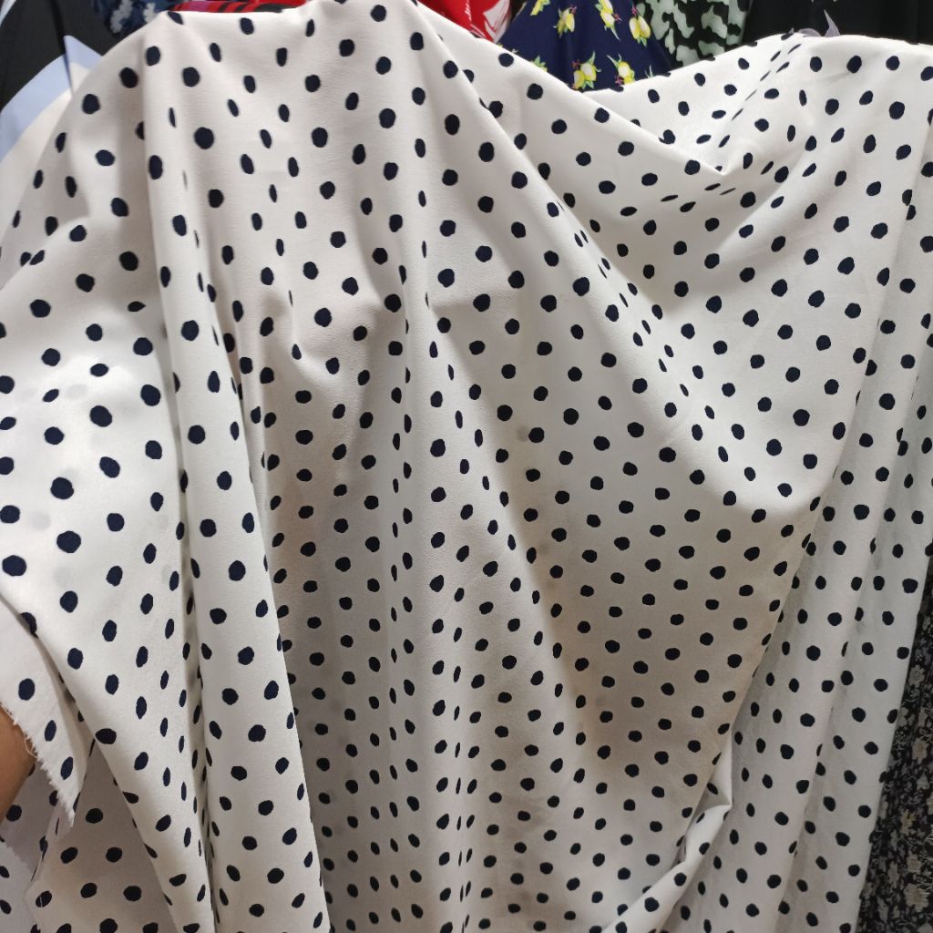 kain zara motif polkadot - kain zara meteran - kain ceruty zara premium - kain zara terbaru - zkb
