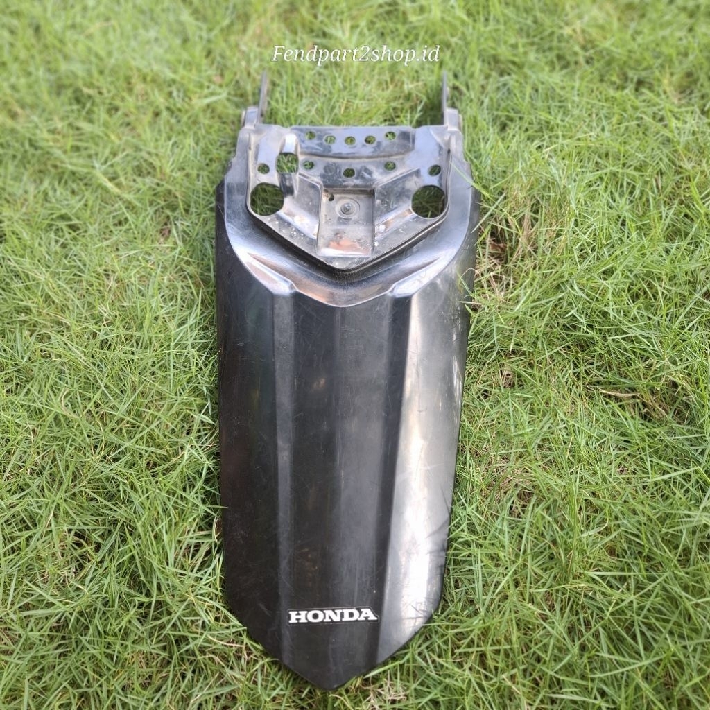 Spakbor Belakang CRF 150l Ori Copotan