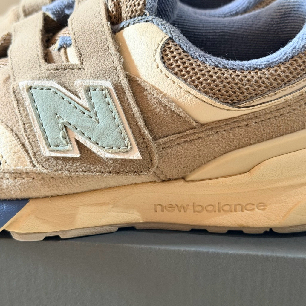 NEW BALANCE Kids Original 997R Boys Sneakers Shoes size US 12 Preloved - Beige - NB Original Sepatu 