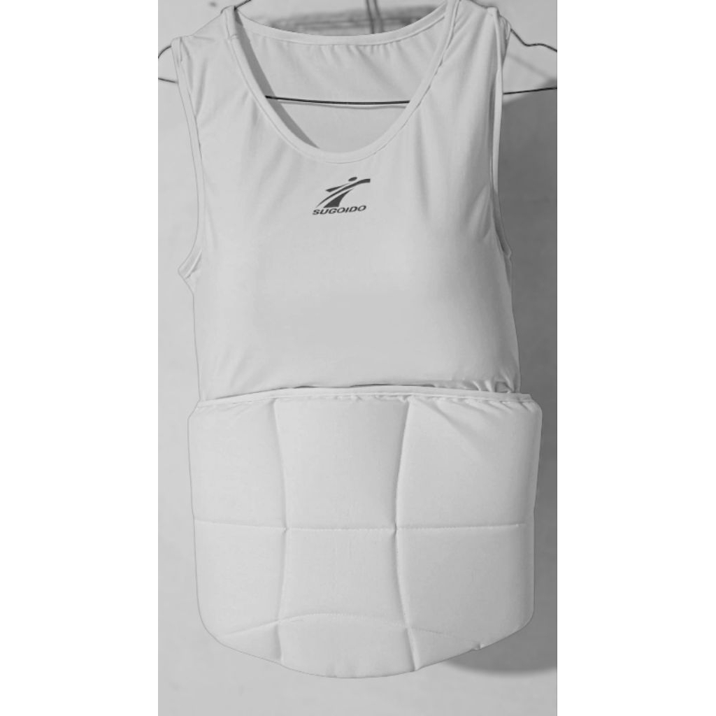 Pelindung dada wanita/Body chest pro karate SUGOIDO