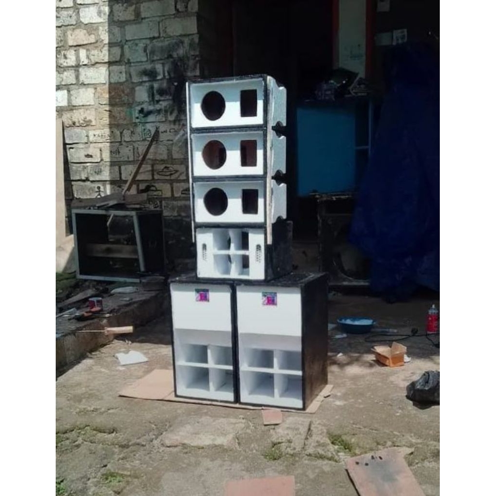 Paket box spiker full set plat spikon , bebas request warna  sub 8inx2 subpali . Low anak gajah 6 in