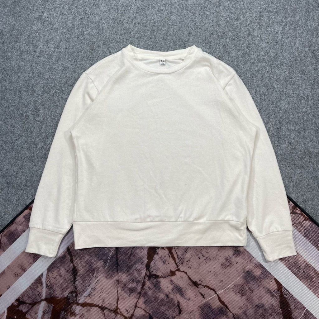 Crewneck Uniqlo second