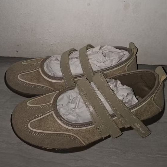 Preloved Sepatu ballerina Ellesse size 38, splitpay 500
