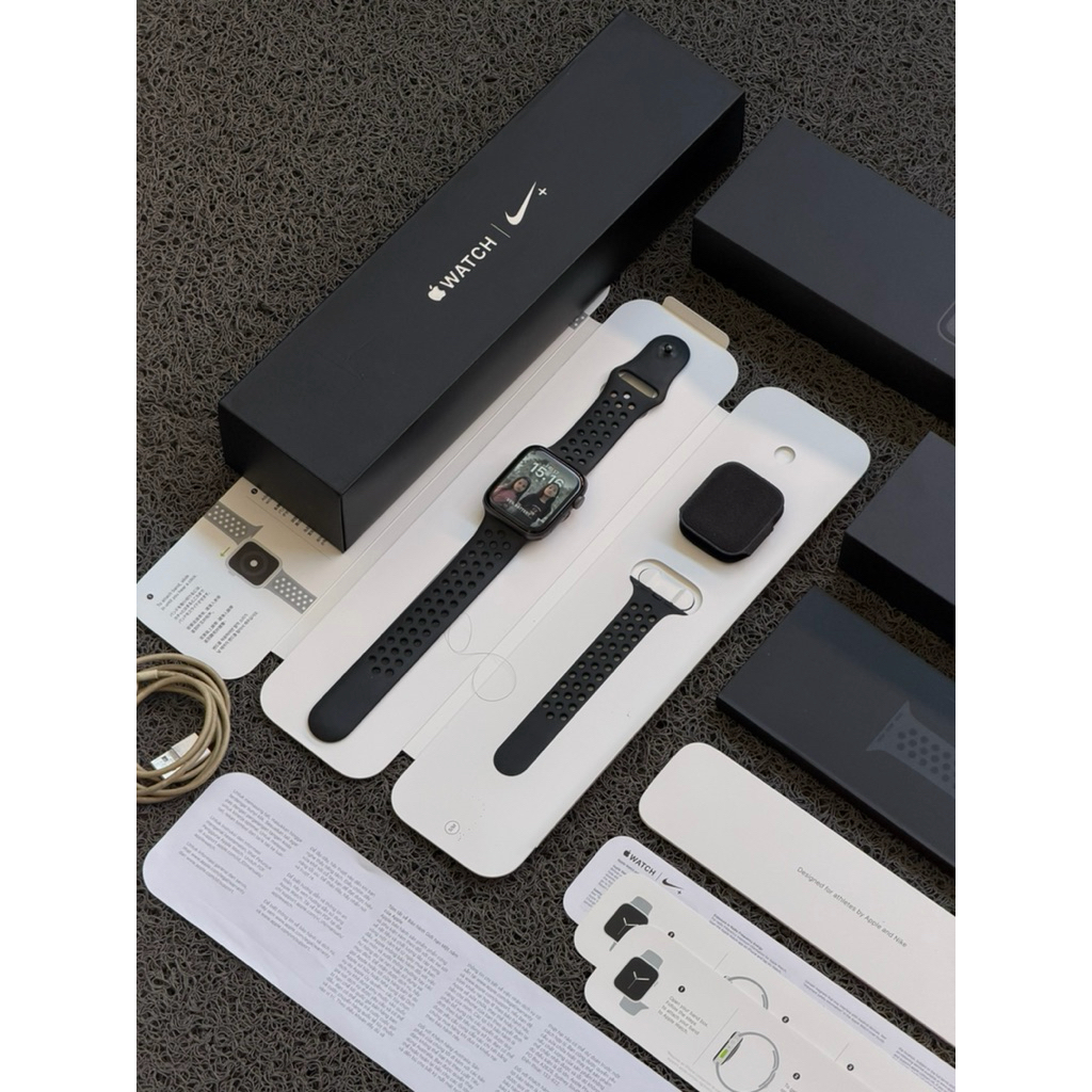 Apple Watch 4 44mm Nike Fullset Original