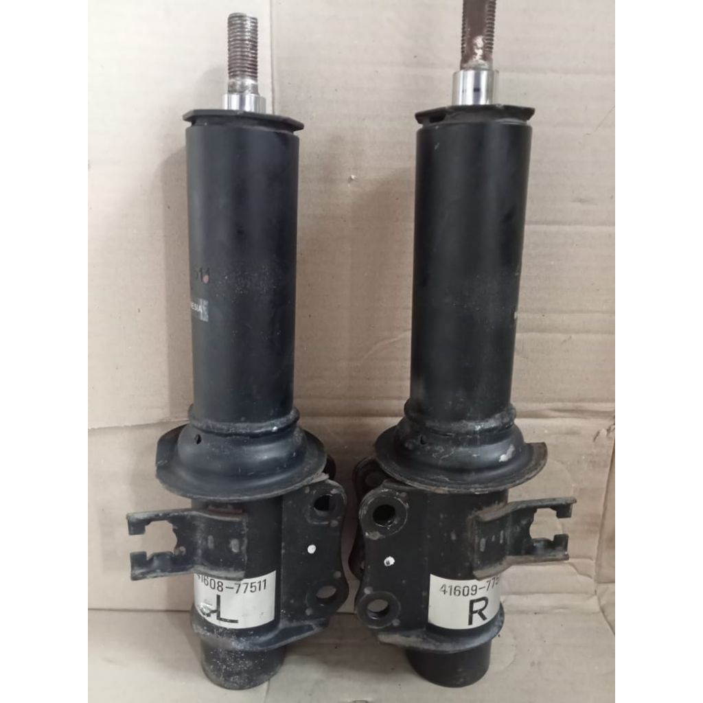 Shockbreaker Futura T120SS Depan