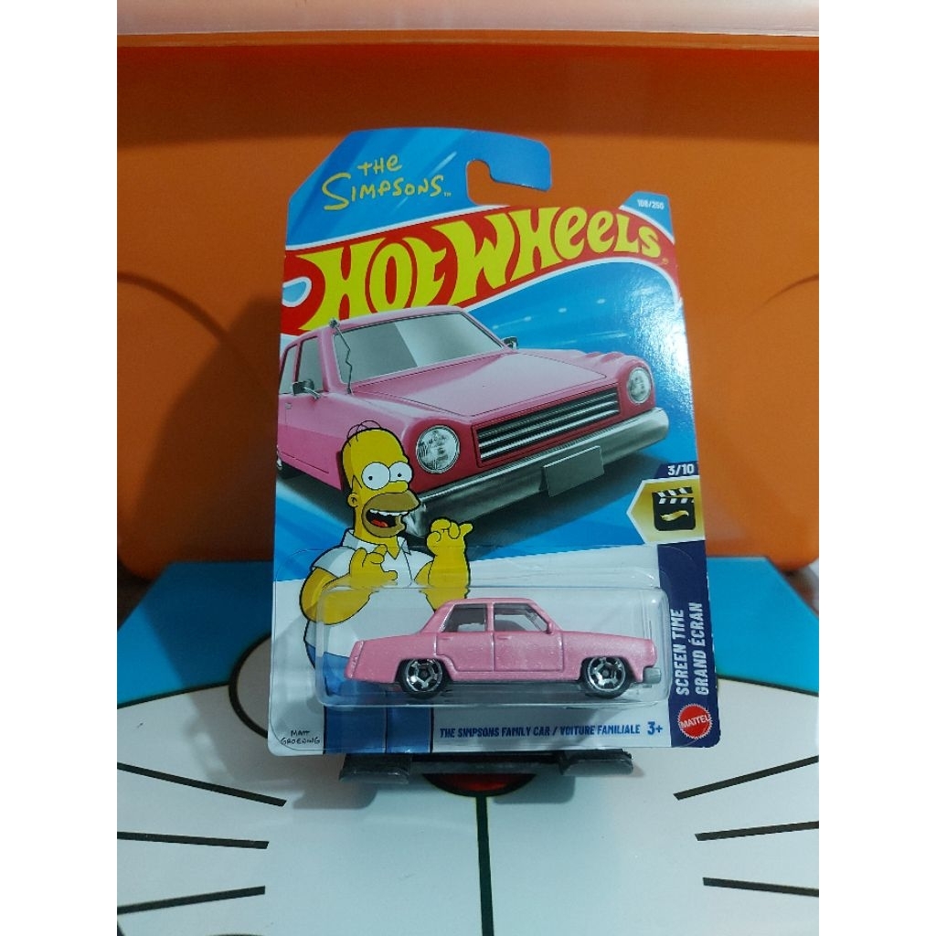 Hot Wheels Simpsons Family Car