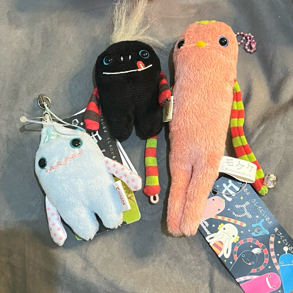 MOKEKE SHINADA - ganci boneka/boneka