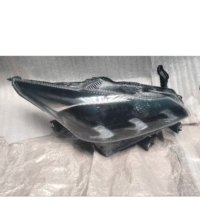 Headlamp Suzuki new Baleno lampu depan baleno