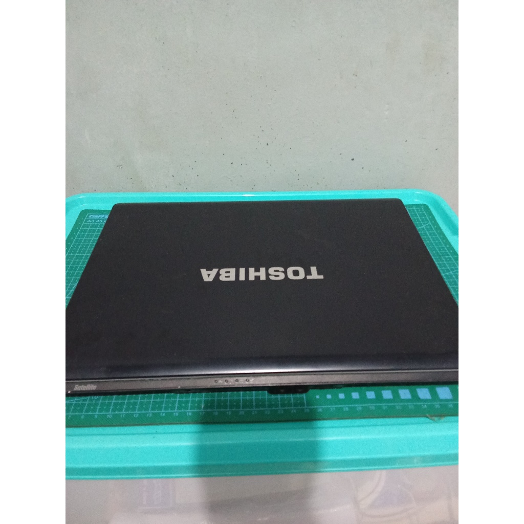 Laptop Toshiba Satellite L200