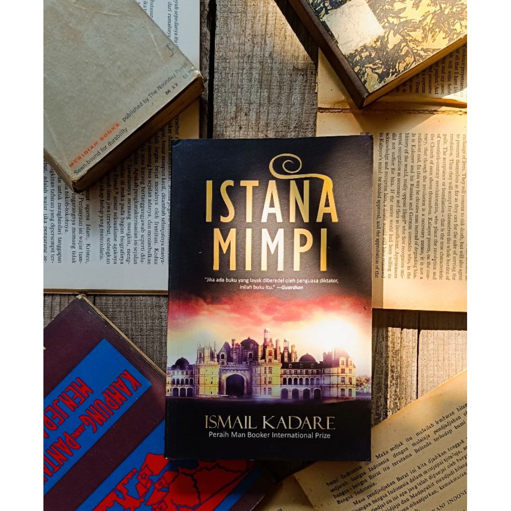 Buku langka Istana Mimpi - Ismail Kadare