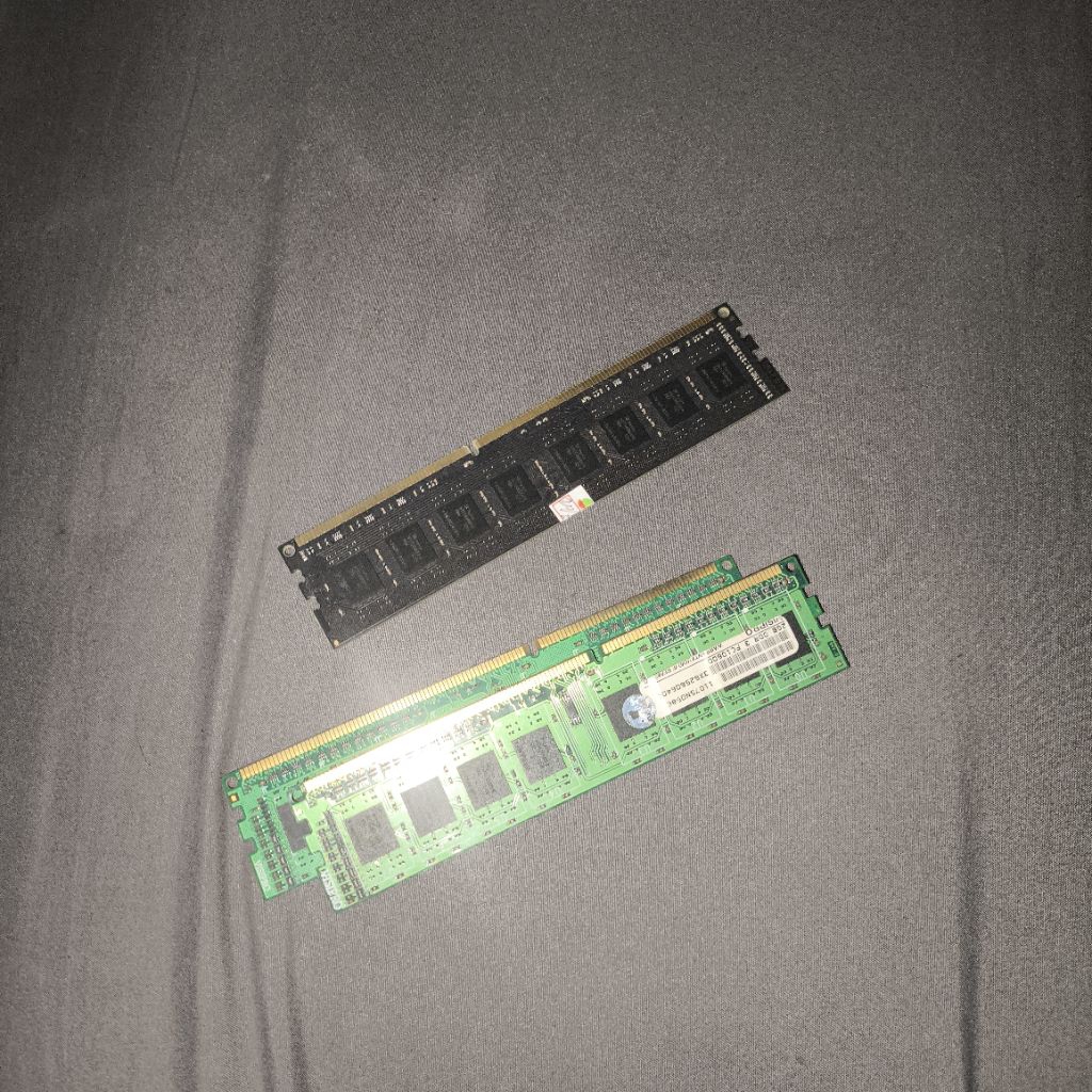 RAM DDR3 HYNIX 8GB untuk PC