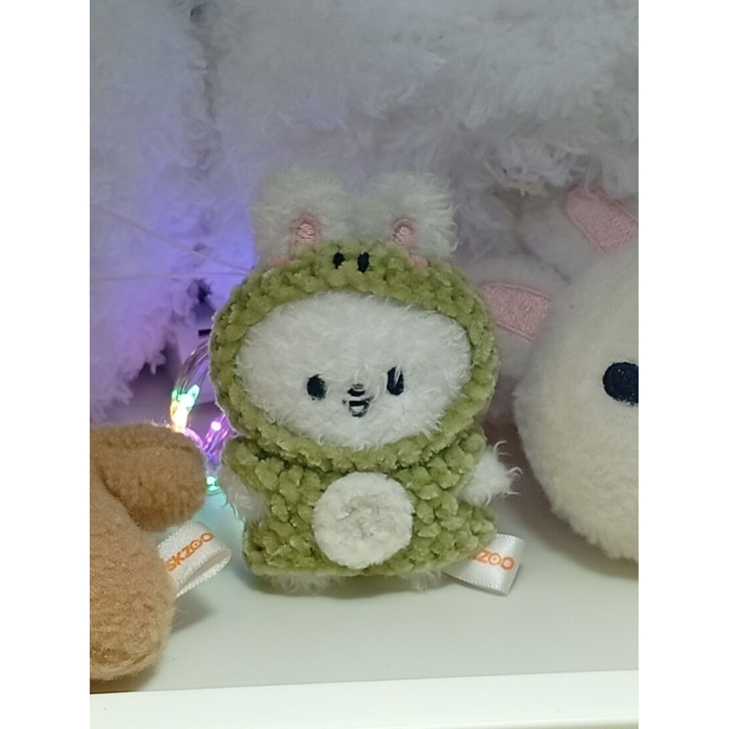 baju/outfit dinosaurus doll/boneka skzoo micro