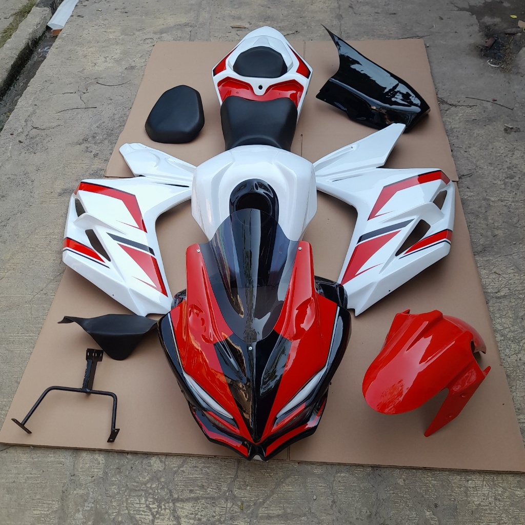 Full Fairing Model CBR250RR PNP Honda CBR150R Lokal K45 2014-2015 Moto Shop Modification