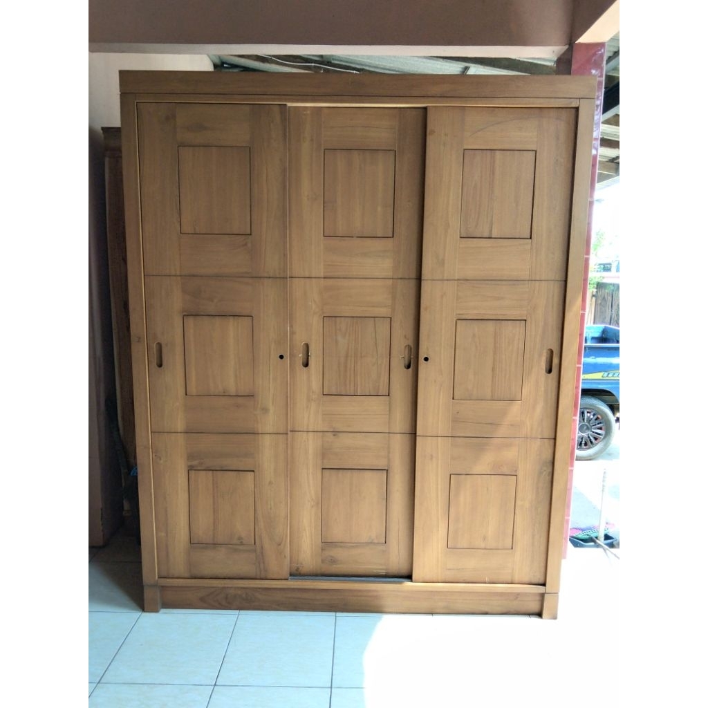 Lemari Baju Kayu Jati 3 Pintu Sliding Model Minimalis Modern