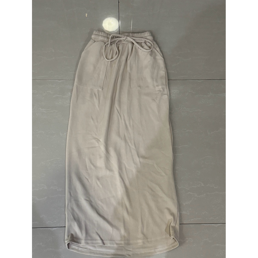 preloved rok span