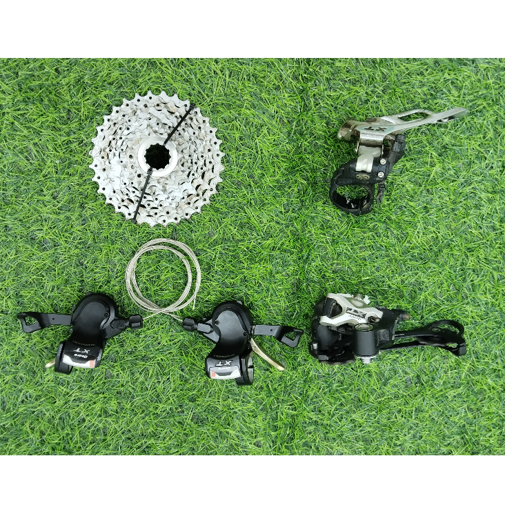 Mini Group Set Shimano Deore XT M770 3x9 Speed Bekas Pemakaian Normal