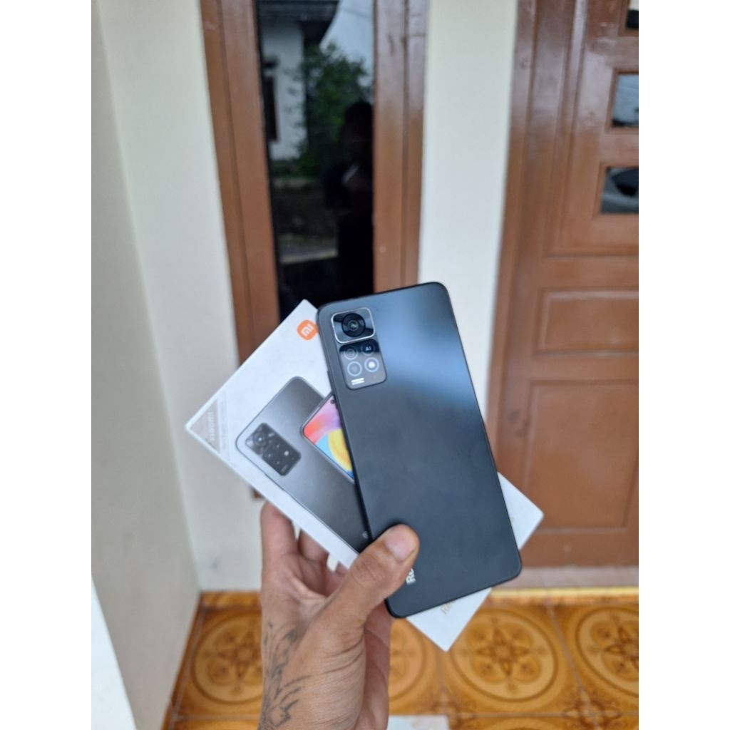 redmi not 11pro 5g 8/128 fullset original