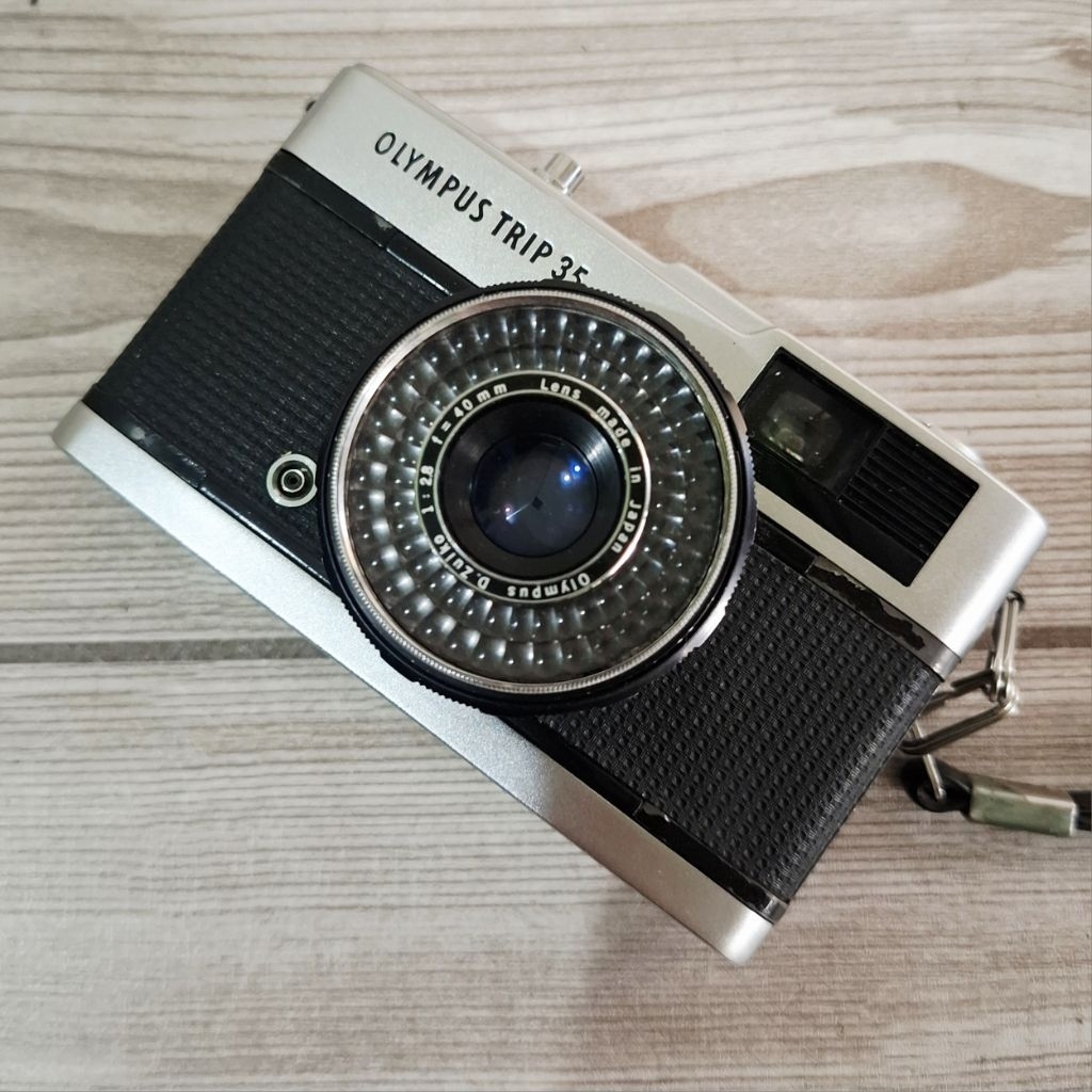 Kamera Analog Olympus Trip 35 Mulus