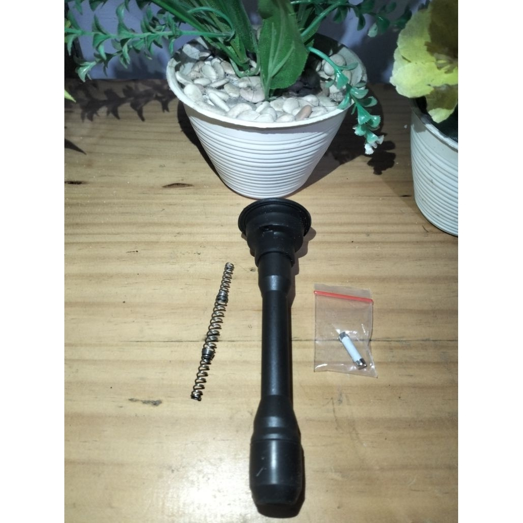 Selongsong coil / Protektor coil nissan JUKE / F15 (22448 1KTOA)