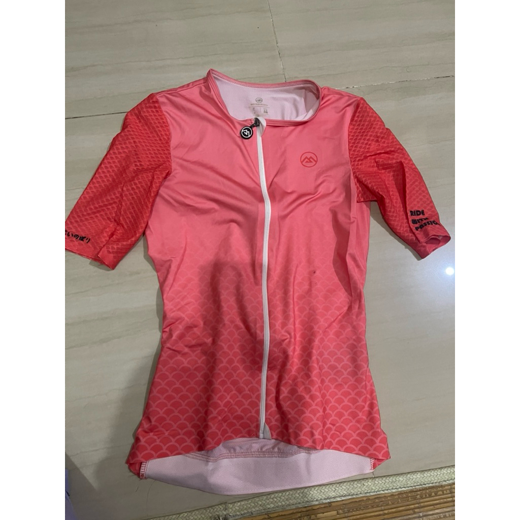 Jersey sepeda Monton women size S preloved