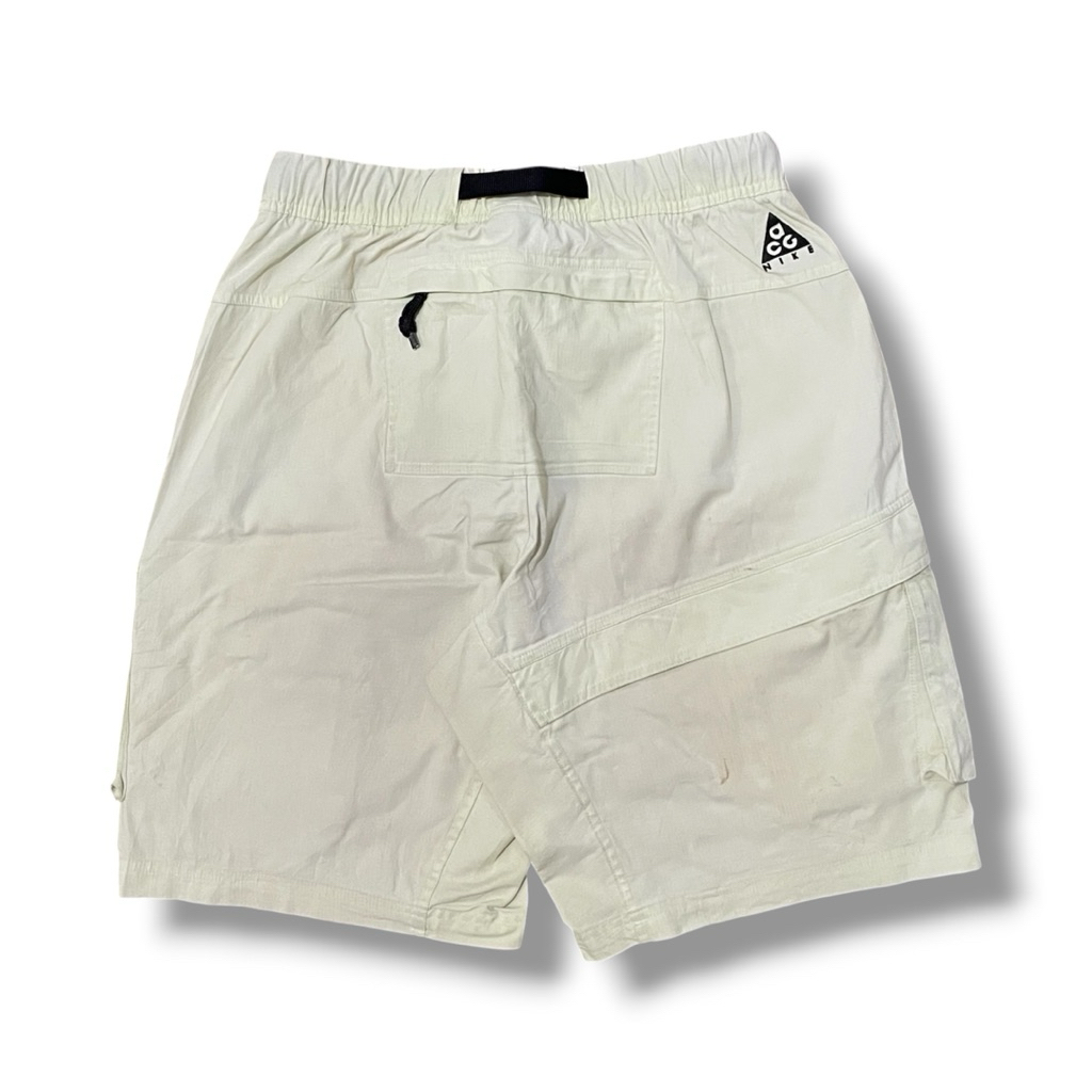 Short Pants Celana Pendek Nike Acg Utility Outdoor Bekas