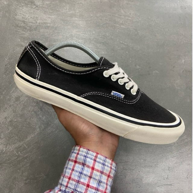 [Size 43] Vans Authentic 44 DX Anaheim Factory Black White Second Original Kondisi Nominus Warna Mas