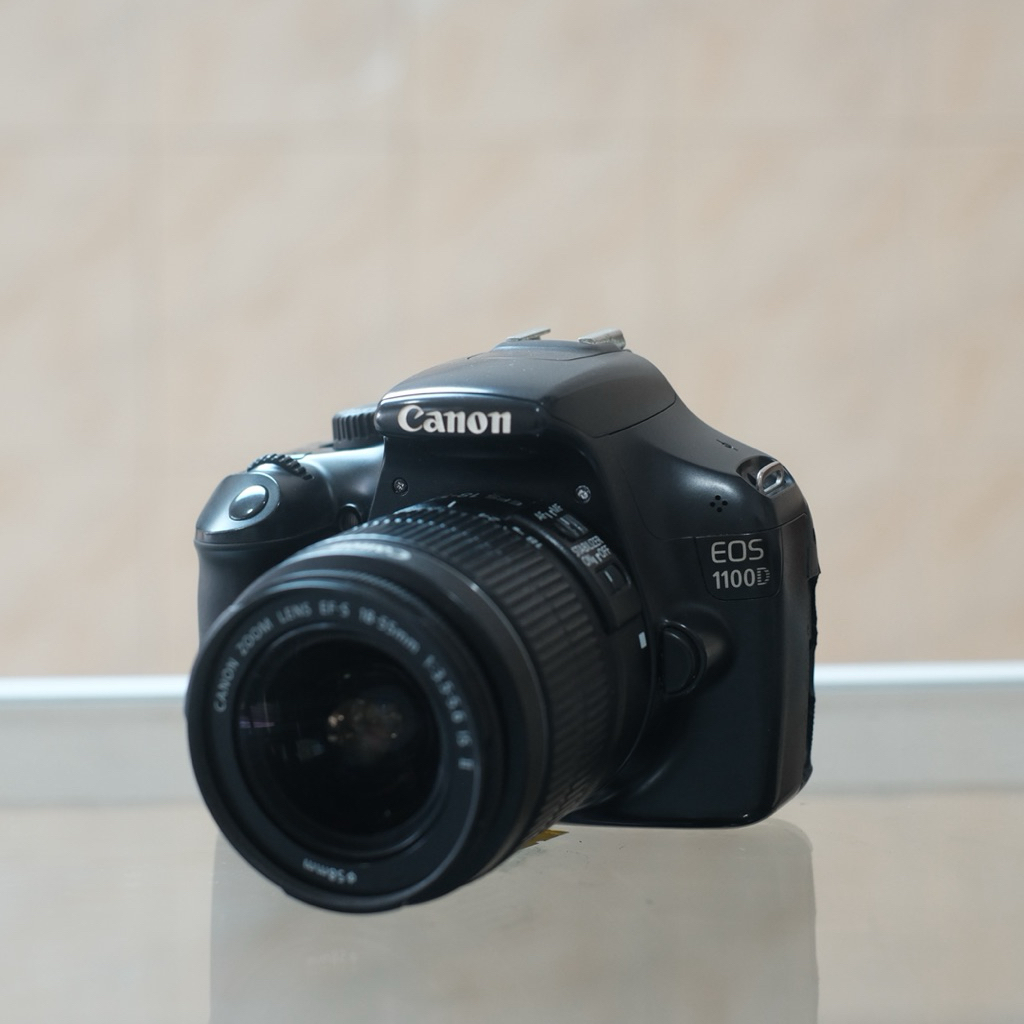 kamera canon 1100d kit 18-55mm is second mulus